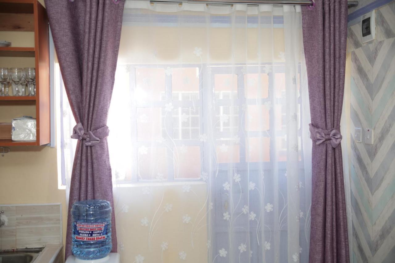 Little Nile Studio Homestays Nakuru City Esterno foto